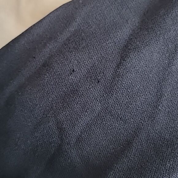 Nike World Tour Beaverton Oregon Embroidered Hoodie Size Medium - Picture 14 of 14